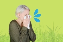 Katar sienny, alergiczny nieżyt nosa — objawy i przyczyny. Jakie leki na katar alergiczny?